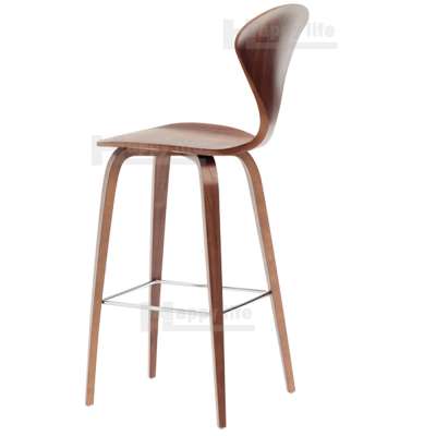 Norman cherner replica bar stool use for coffee house